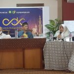 Direktur DF dalam Students Dialogue Community (SDC). (Sumber: Dokumentasi Informatika/Defri)