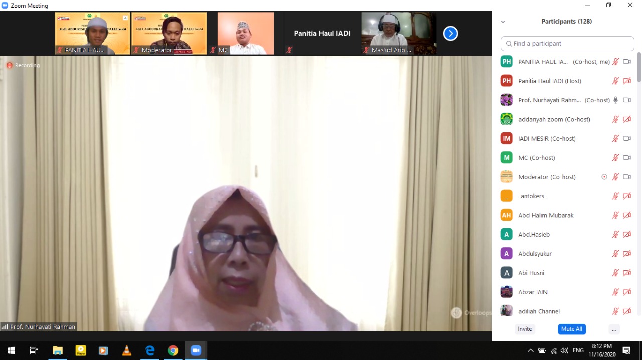 Prof. Dr. Nurhayati dalam Kajian Virtual Peringatan Haul Anregurutta ke-24. (Sumber: Dok. Panitia Haul Anregurutta ke-24)