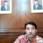 Dubes Luthfi rauf sedang mengimbau Masisir dalam rapat koordinasi. (Sumber: Dokumentasi Informatika/Pahlawan)